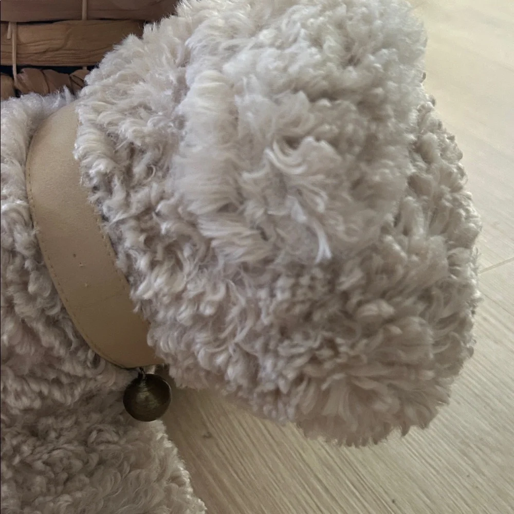 Pottery Barn Doodle Faux Fur pillow w/ bell